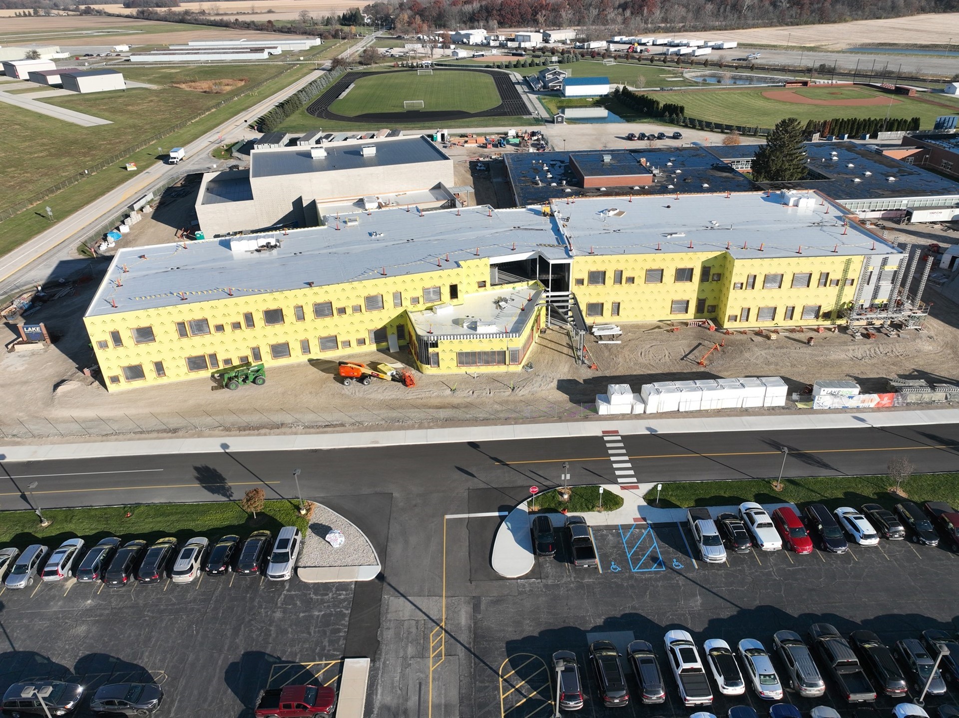 Ariel view of the front of the new Lake Elementary School. 