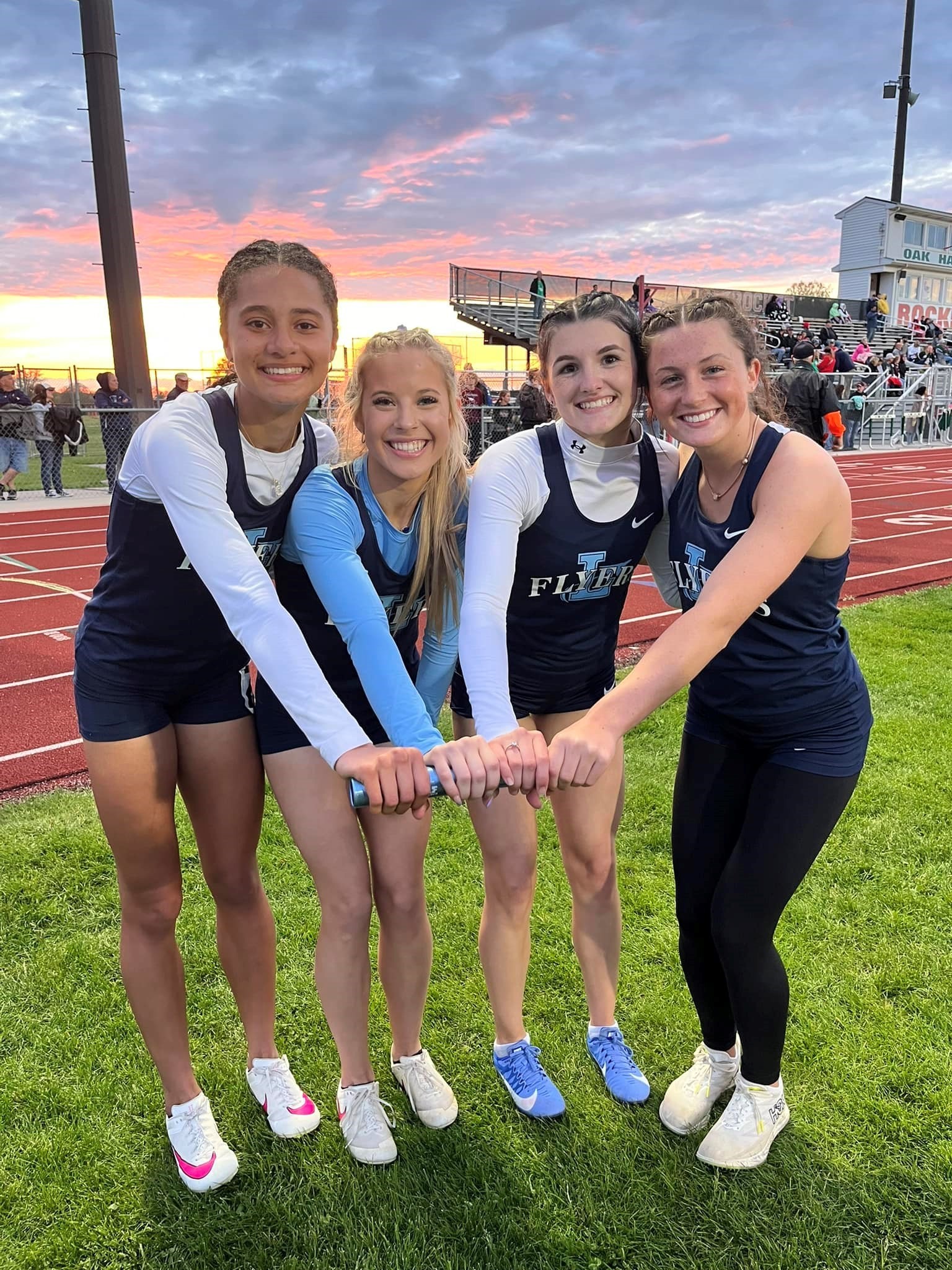 4x4 track girls 
